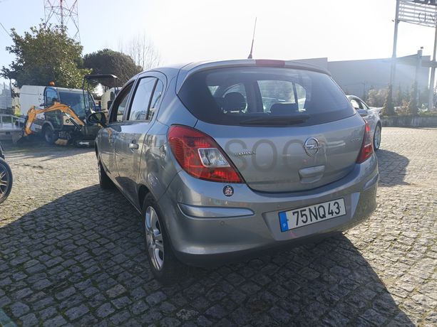 Opel Corsa · Ano 2013