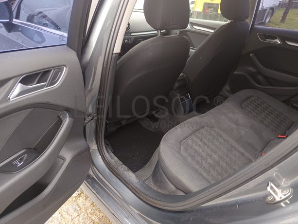 Audi A3 Sportback · Ano 2013