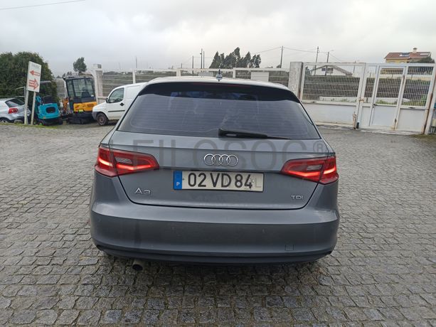 Audi A3 Sportback · Ano 2013