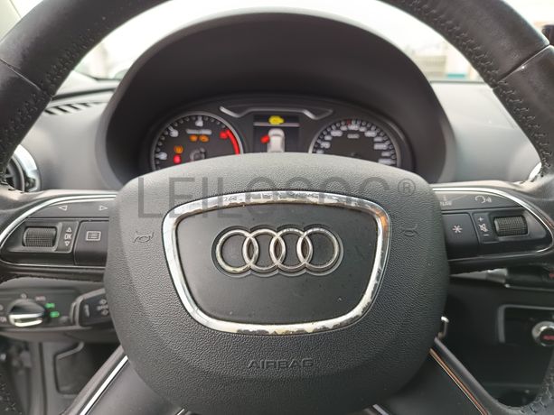 Audi A3 Sportback · Ano 2013