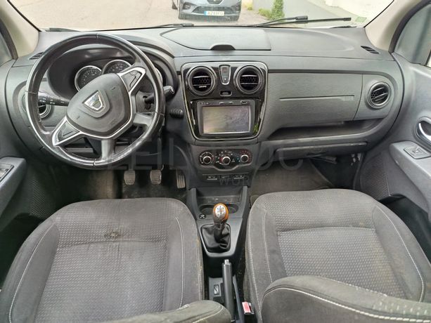Dacia Lodgy · Ano 2018