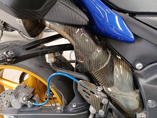 Yamaha YZF R1 · Ano 2011