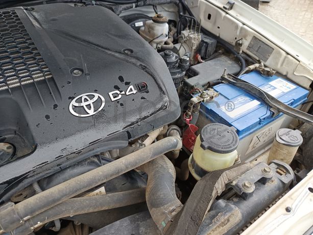 Toyota Hilux · Ano 2015