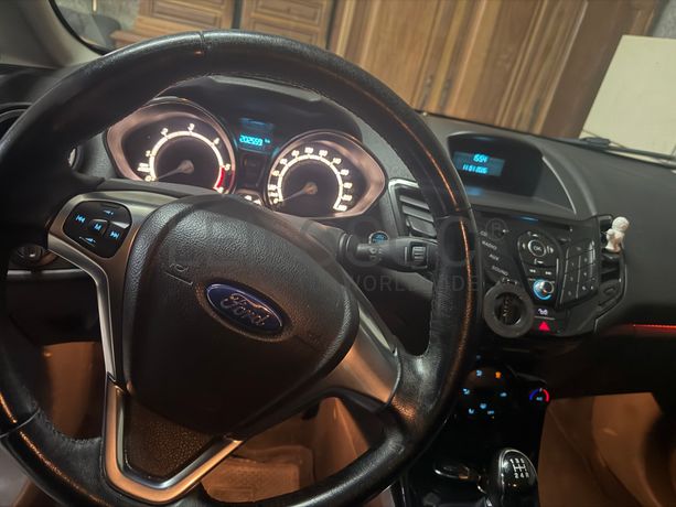 Ford Fiesta TDCi · Ano 2015