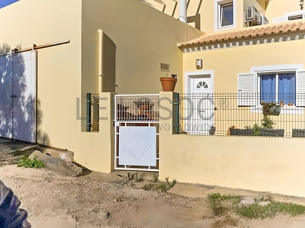 Moradia V2 + Terreno · Tavira, Faro