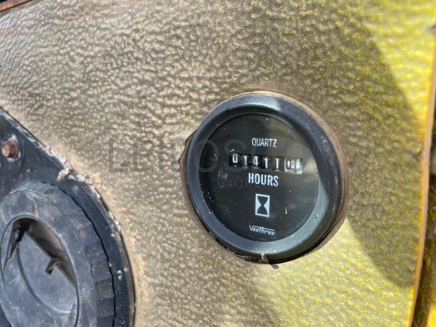 Motoniveladora Champion 710A