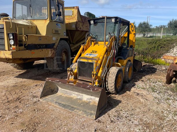 Mini Retroescavadora JCB 1CX · Ano 2002