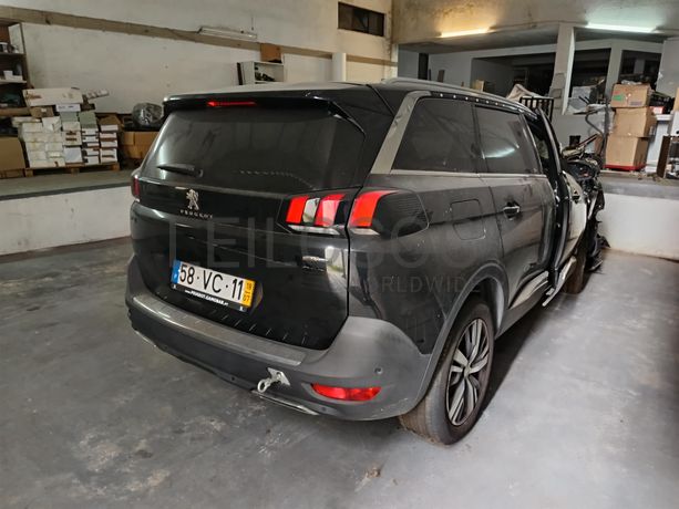 Peugeot 5008 · 7 Lugares · Ano 2018