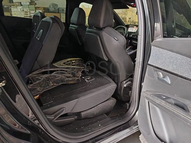 Peugeot 5008 · 7 Lugares · Ano 2018