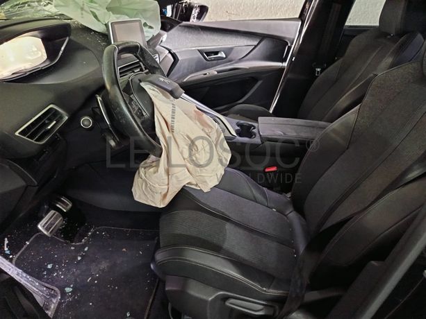 Peugeot 5008 · 7 Lugares · Ano 2018