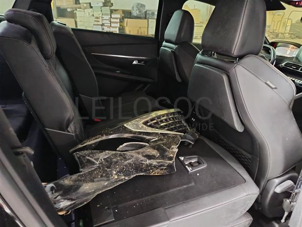 Peugeot 5008 · 7 Lugares · Ano 2018