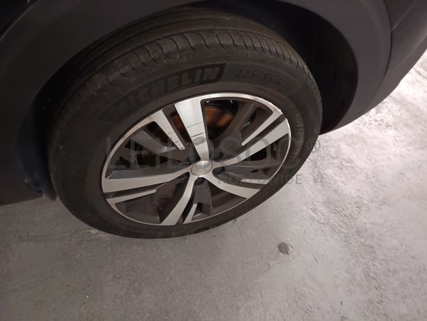 Peugeot 5008 · 7 Lugares · Ano 2018