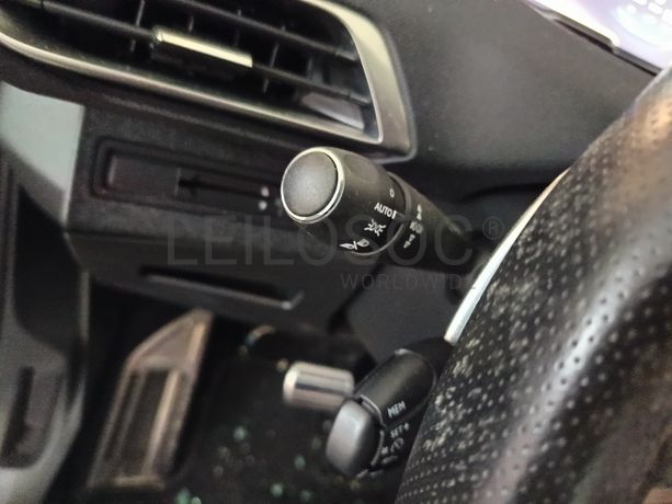 Peugeot 5008 · 7 Lugares · Ano 2018