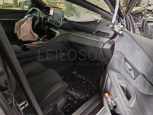 Peugeot 5008 · 7 Lugares · Ano 2018