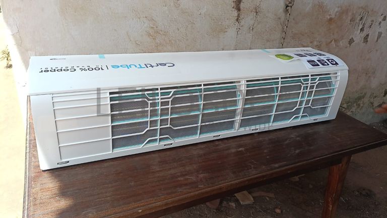 Ares Condicionados Roch RAC-S24R4-IN