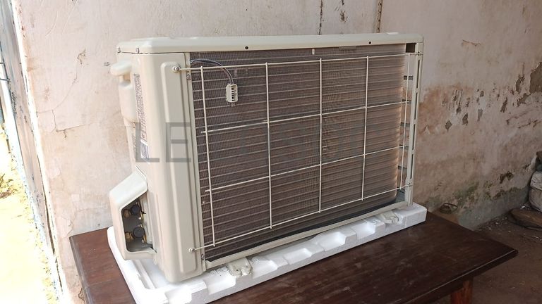 Ares Condicionados Roch RAC-S24R4-IN