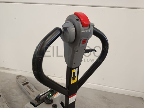 Porta Paletes Elétrico Still · Ano 2022