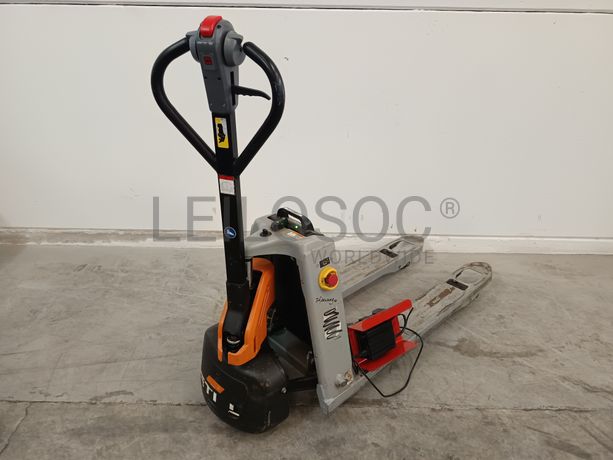 Porta Paletes Elétrico Still · Ano 2022