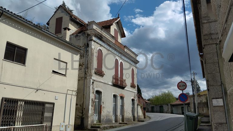 Moradia · Vimieiro, Santa Comba Dão