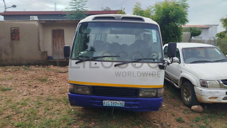 Toyota/Coaster - 2001