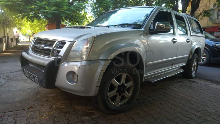 ISUZU/300kd 3.5m - 2010