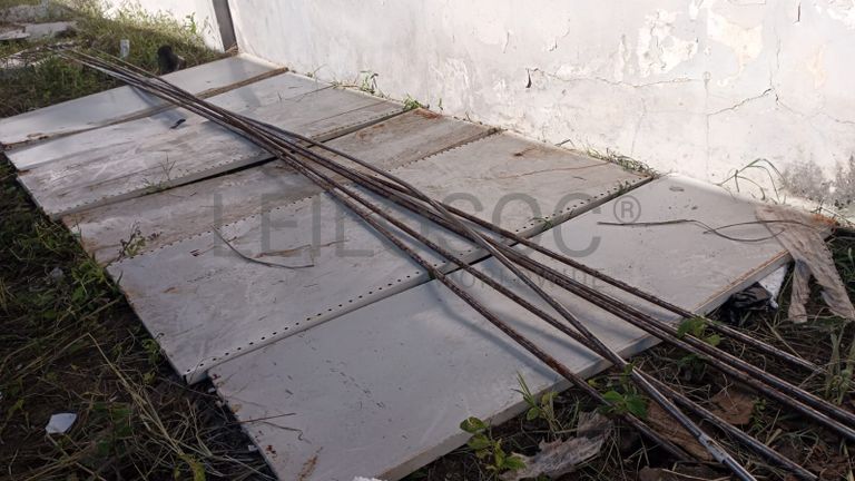 Contentor de 40 Pés com diversos materiais