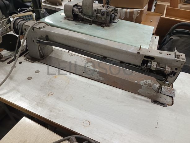 Máquina de Costura Taking