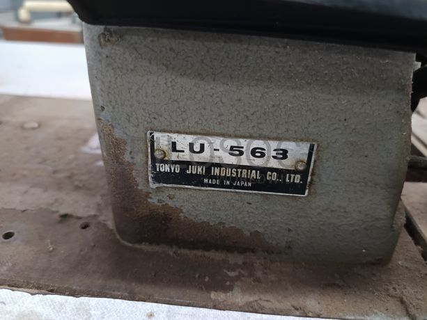 Máquina de Costura Juki