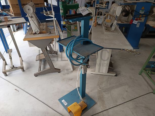 Máquina de Agrafar Omer