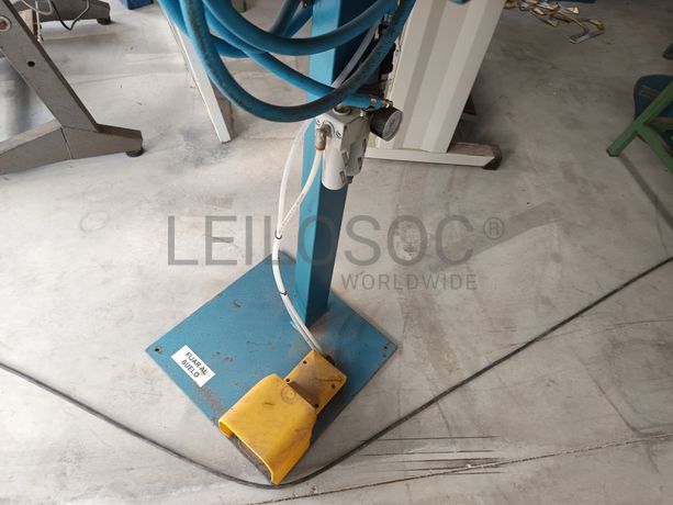 Máquina de Agrafar Omer