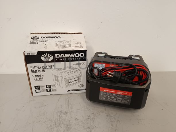 Carregador de baterias Daewoo