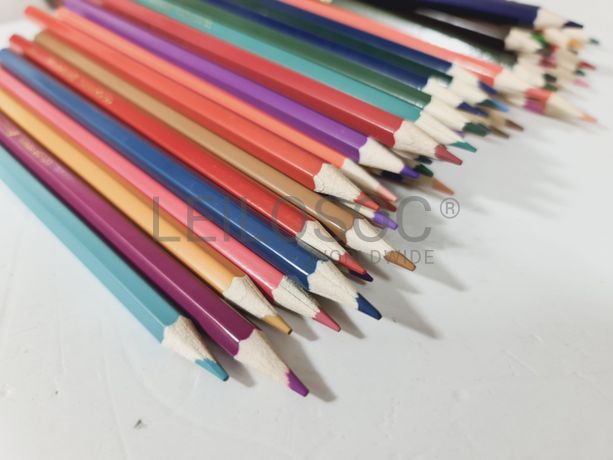 Conjunto de Lápis de Cor