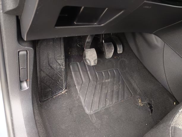 Peugeot 307 · Ano 2008