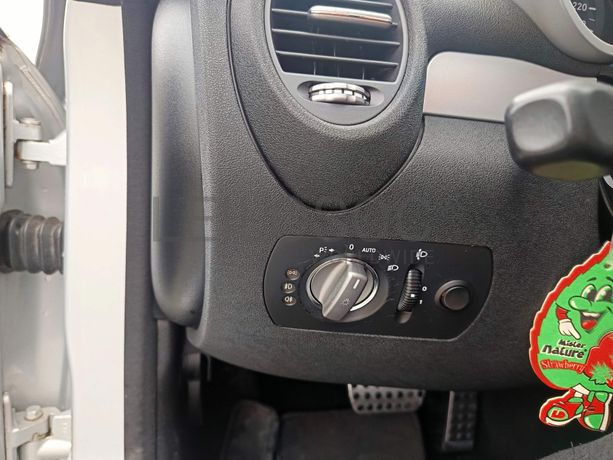 Mercedes-Benz SKL 200 · Ano 2005