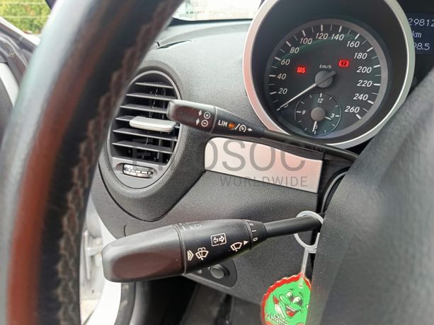 Mercedes-Benz SKL 200 · Ano 2005