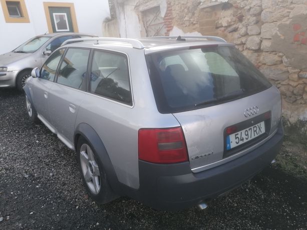 Audi A6 Allroad · Ano 2001
