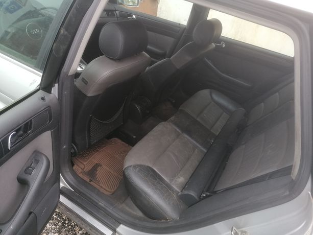 Audi A6 Allroad · Ano 2001