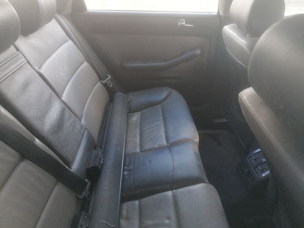 Audi A6 Allroad · Ano 2001