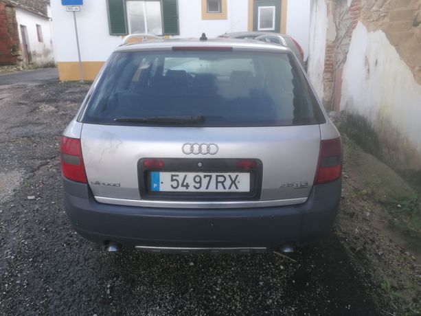 Audi A6 Allroad · Ano 2001