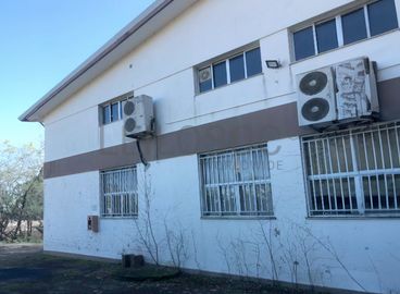 Armazém Industrial com Logradouro · Marco de Canaveses