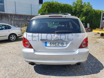 Mercedes-Benz R320 · Ano 2007 