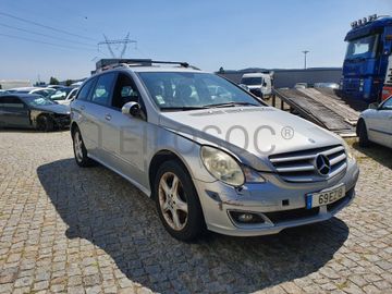 Mercedes-Benz R320 · Ano 2007 