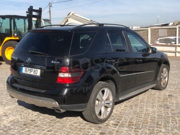 Mercedes-Benz ML 320CDI · Ano 2008