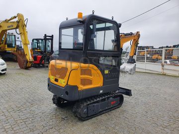 Mini Giratória Infront YFE20 · Ano 2023