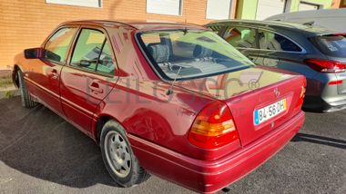Mercedes-Benz C180 1.8 · Ano 1994