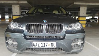 BMW X6 35i · Ano 2011