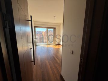 Apartamento T4 · Condomínio Arrábida Lake Towers, Vila Nova de Gaia