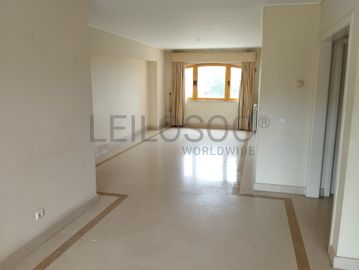 Apartamento T3 em Condomínio Fechado · Estoril