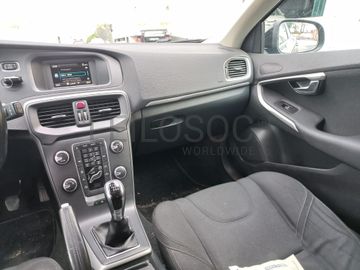 Volvo V40 · Ano 2014