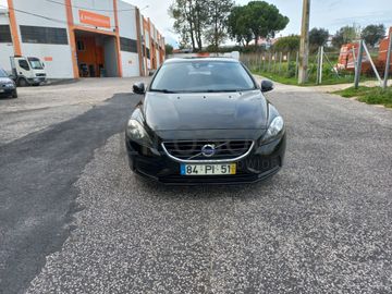 Volvo V40 · Ano 2014